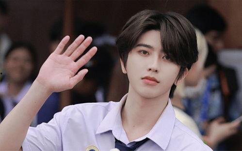 白鹿蔡徐坤最新爆料视频,幕后故事与精彩瞬间大公开  第3张